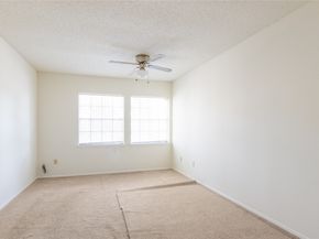 12123 Lemon Ridge Lane 121, Houston TX 77035