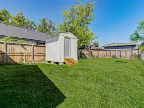 1505 Ryon Street Street, Houston TX 77009