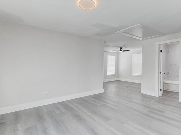 1505 Ryon Street Street, Houston TX 77009