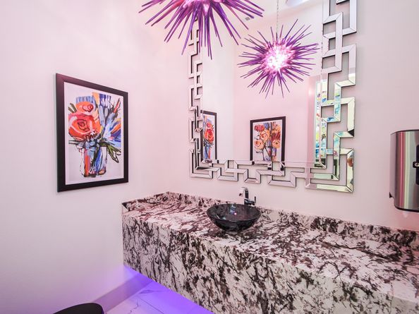 32 E Shady Lane, Houston TX 77063