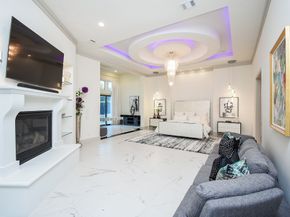 32 E Shady Lane, Houston TX 77063