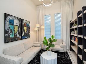 32 E Shady Lane, Houston TX 77063