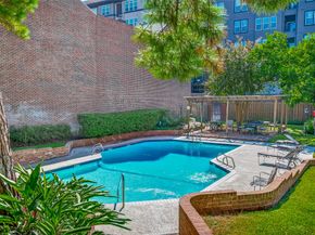 4866 Post Oak Timber Drive, Houston TX 77056