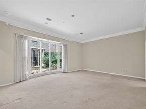4866 Post Oak Timber Drive, Houston TX 77056