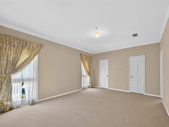 4866 Post Oak Timber Drive, Houston TX 77056