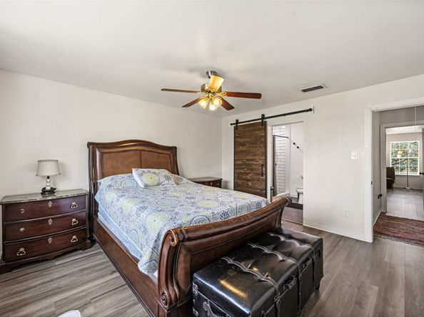 9501 Fondren Road 9, Houston TX 77074