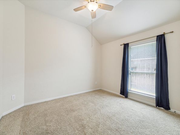 18703 Summercliff Lane, Tomball TX 77377