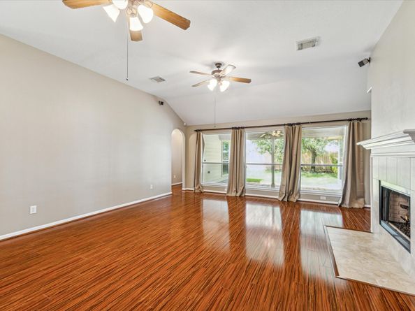 18703 Summercliff Lane, Tomball TX 77377