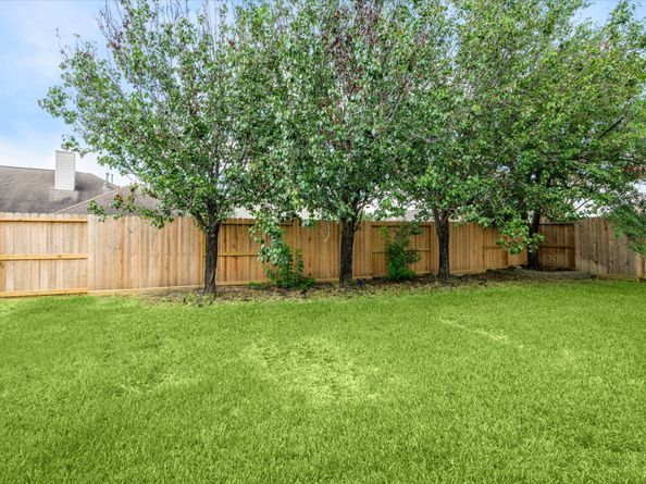 18703 Summercliff Lane, Tomball TX 77377