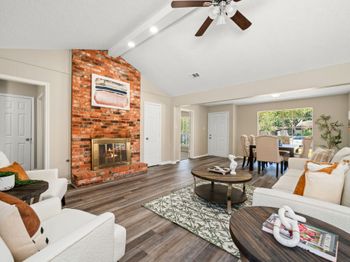 1919 Tallulah Lane