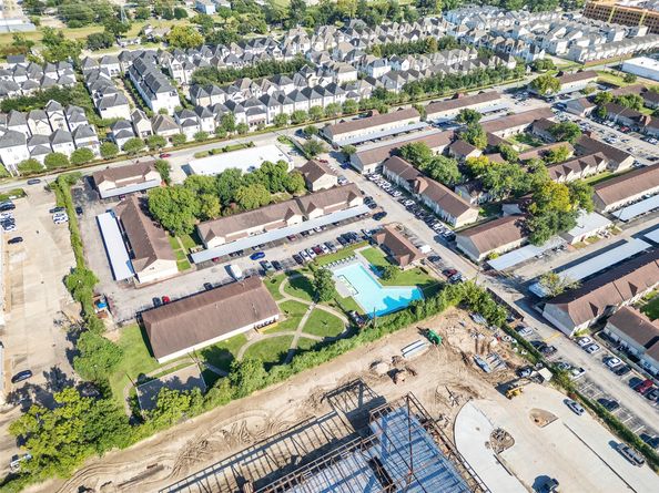 1701 Upland Drive 216, Houston TX 77043