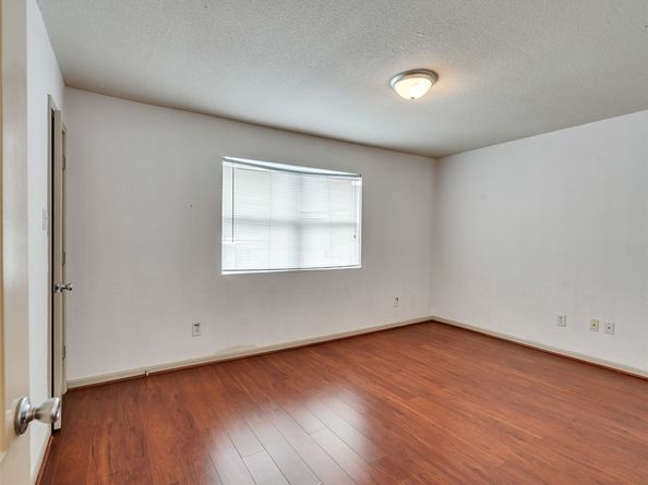 1701 Upland Drive 216, Houston TX 77043