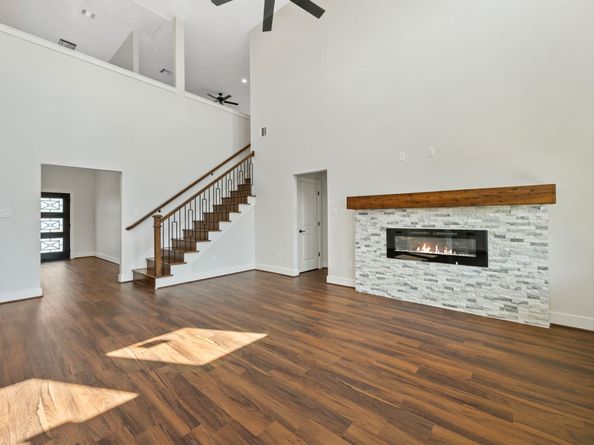 20627 Sunny Shores Drive, Houston TX 77346