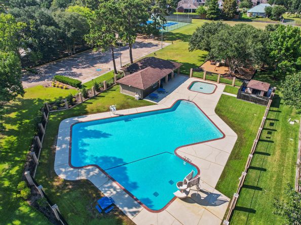20627 Sunny Shores Drive, Houston TX 77346