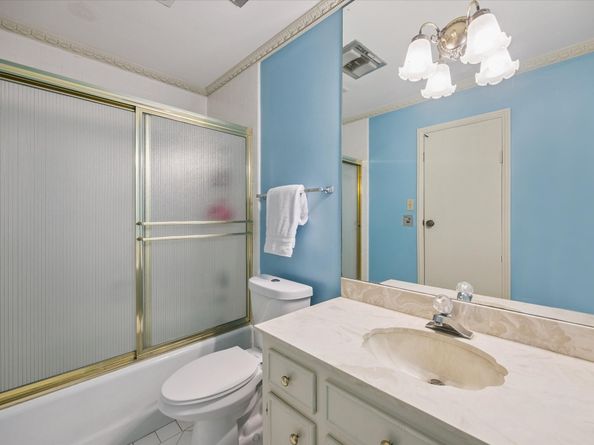 9620 Doliver Drive, Houston TX 77063