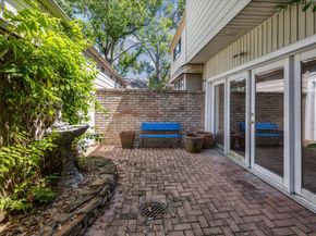 9620 Doliver Drive, Houston TX 77063