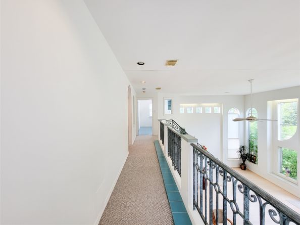 5437 Loch Lomond Drive, Houston TX 77096