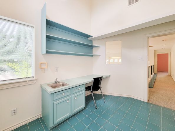 5437 Loch Lomond Drive, Houston TX 77096
