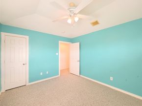 5437 Loch Lomond Drive, Houston TX 77096