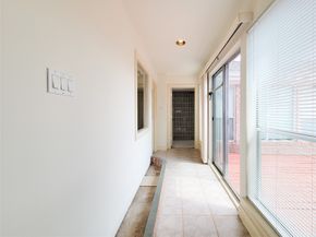 5437 Loch Lomond Drive, Houston TX 77096