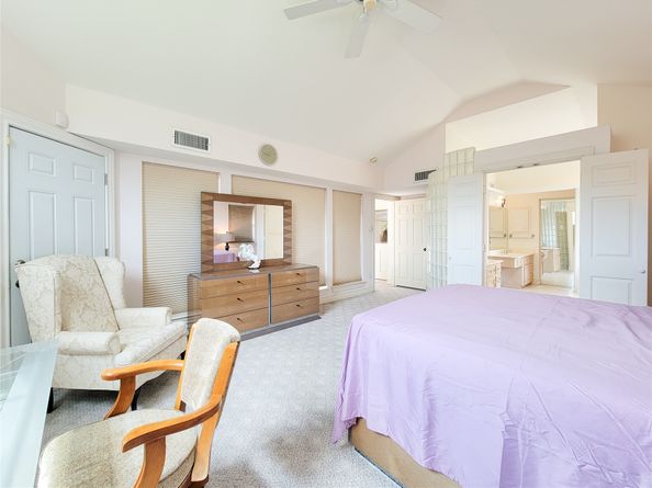 5437 Loch Lomond Drive, Houston TX 77096