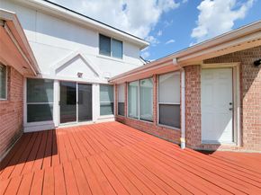 5437 Loch Lomond Drive, Houston TX 77096