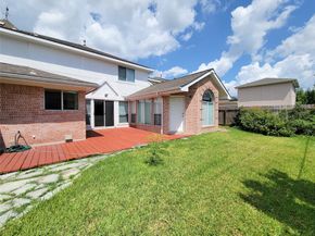 5437 Loch Lomond Drive, Houston TX 77096