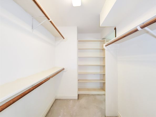5437 Loch Lomond Drive, Houston TX 77096