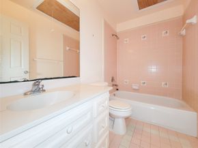 5437 Loch Lomond Drive, Houston TX 77096