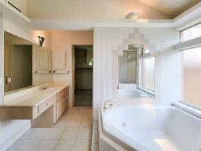 5437 Loch Lomond Drive, Houston TX 77096