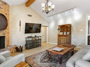 2003 Richvale Lane, Houston TX 77062