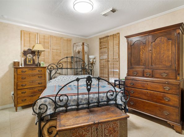 2003 Richvale Lane, Houston TX 77062