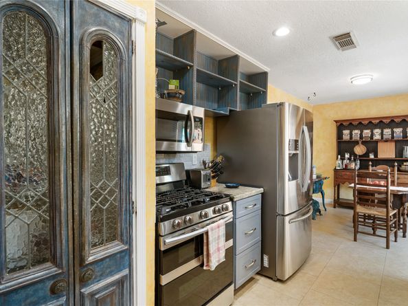 2003 Richvale Lane, Houston TX 77062