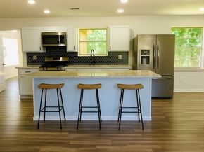 5218 Greylog, Houston TX 77048