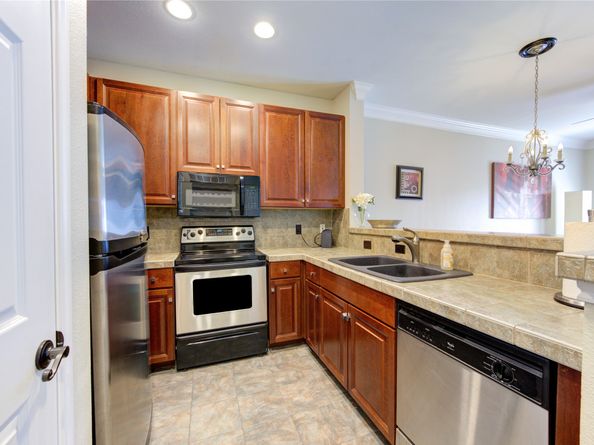 2400 Mccue Road 412, Houston TX 77056
