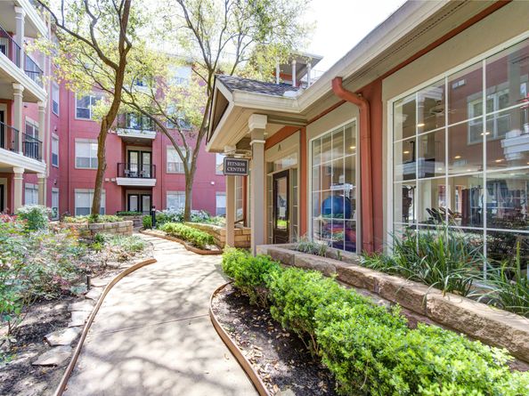 2400 Mccue Road 412, Houston TX 77056