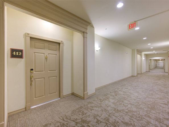 2400 Mccue Road 412, Houston TX 77056