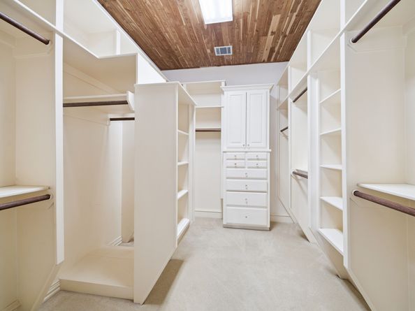 9206 Westview Drive, Houston TX 77055