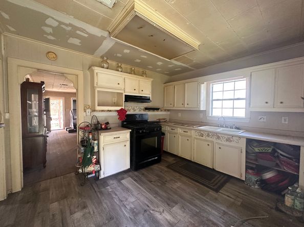 1010 Palestine Street, Conroe TX 77301