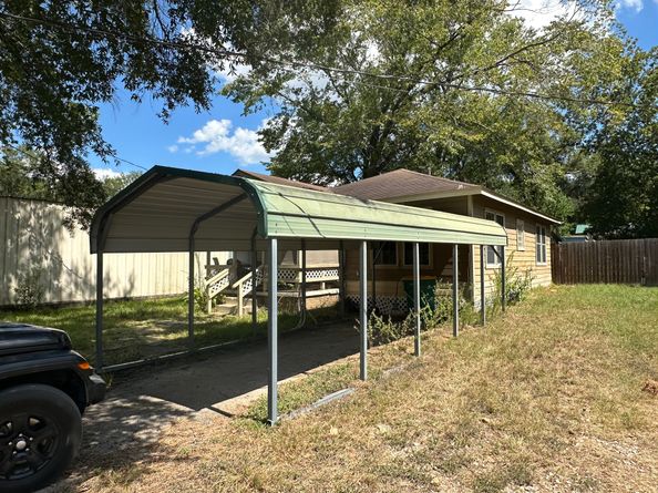 1010 Palestine Street, Conroe TX 77301