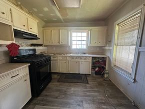 1010 Palestine Street, Conroe TX 77301