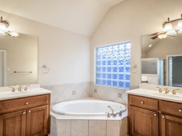 19518 Remington Manor Street, Spring TX 77379