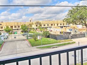 6403 Bowling Green Street, Houston TX 77021