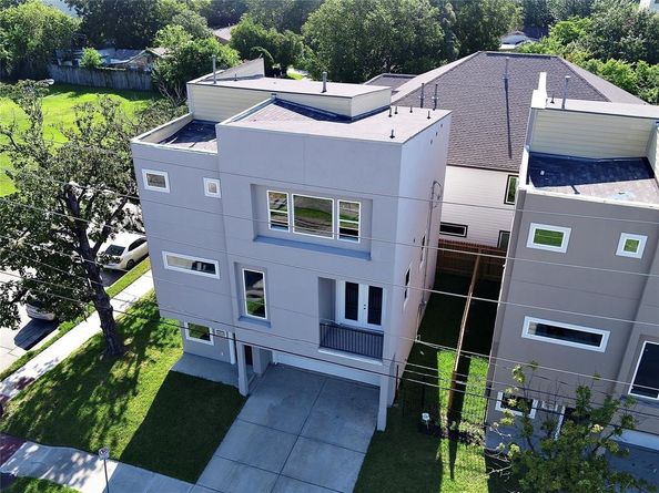 6403 Bowling Green Street, Houston TX 77021