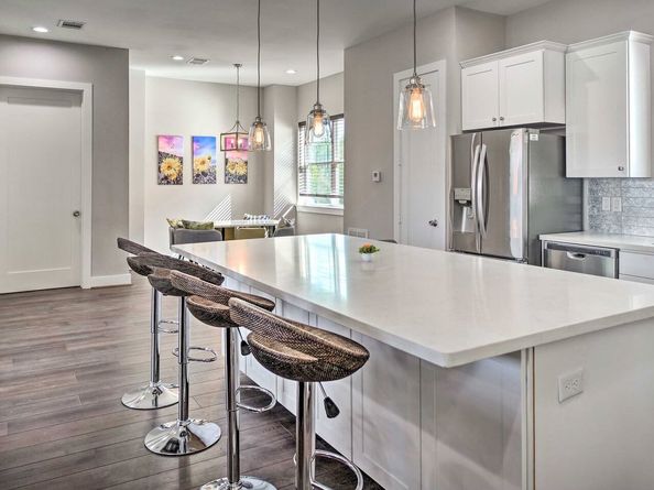 6403 Bowling Green Street, Houston TX 77021