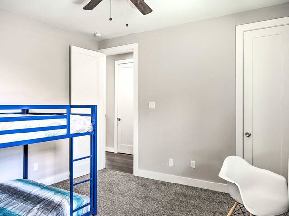 6403 Bowling Green Street, Houston TX 77021