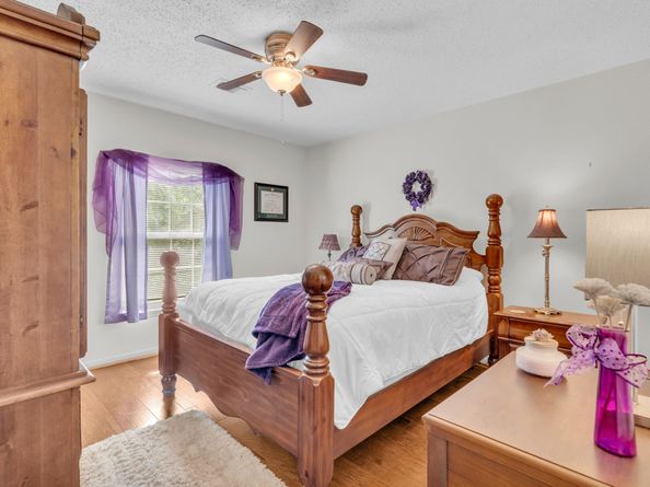 103 Breezy Point Place, The Woodlands TX 77381