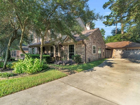 103 Breezy Point Place, The Woodlands TX 77381