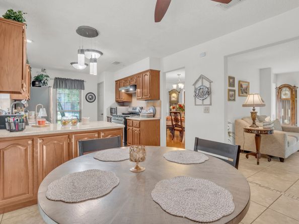 103 Breezy Point Place, The Woodlands TX 77381