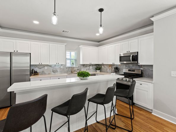 3738 La Salette Street, Houston TX 77021